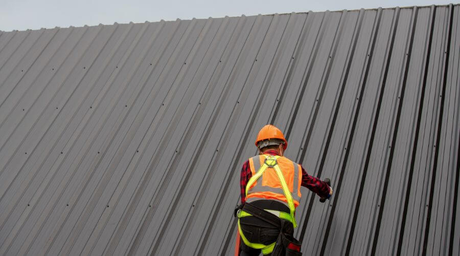 Professional gutter cleaning in Watkins, MN